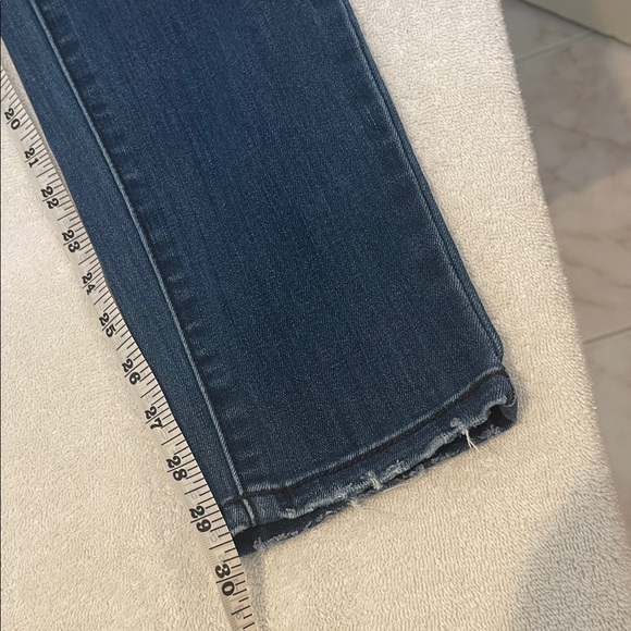 KanCan Button Fly Dark Blue Figure Hugging Elongates Your legs Trendy Size 7 - Picture 11 of 11